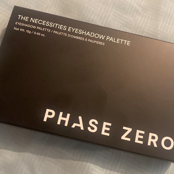 💋NEW💋 Phase Zero Necessities Eyeshadow Palette - Picture 4 of 4